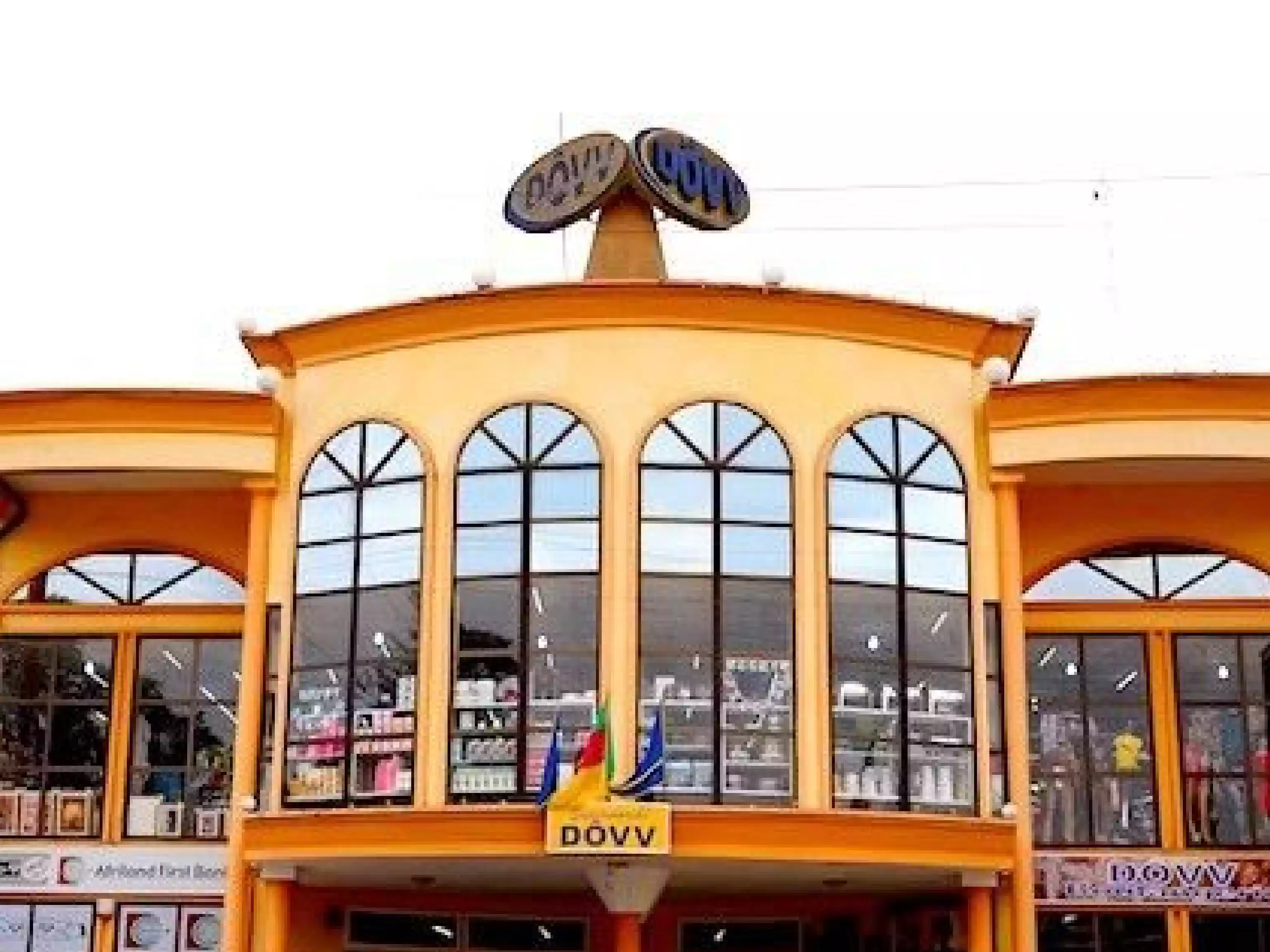 Supermarche Dovv Bastos